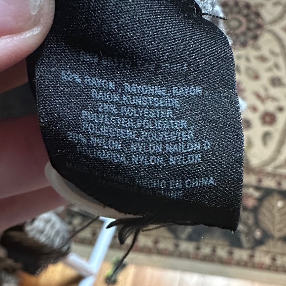 Anthropologie Fresnel Pullover Women's Sweater with Button Detail size 1x - Picture 5 of 9